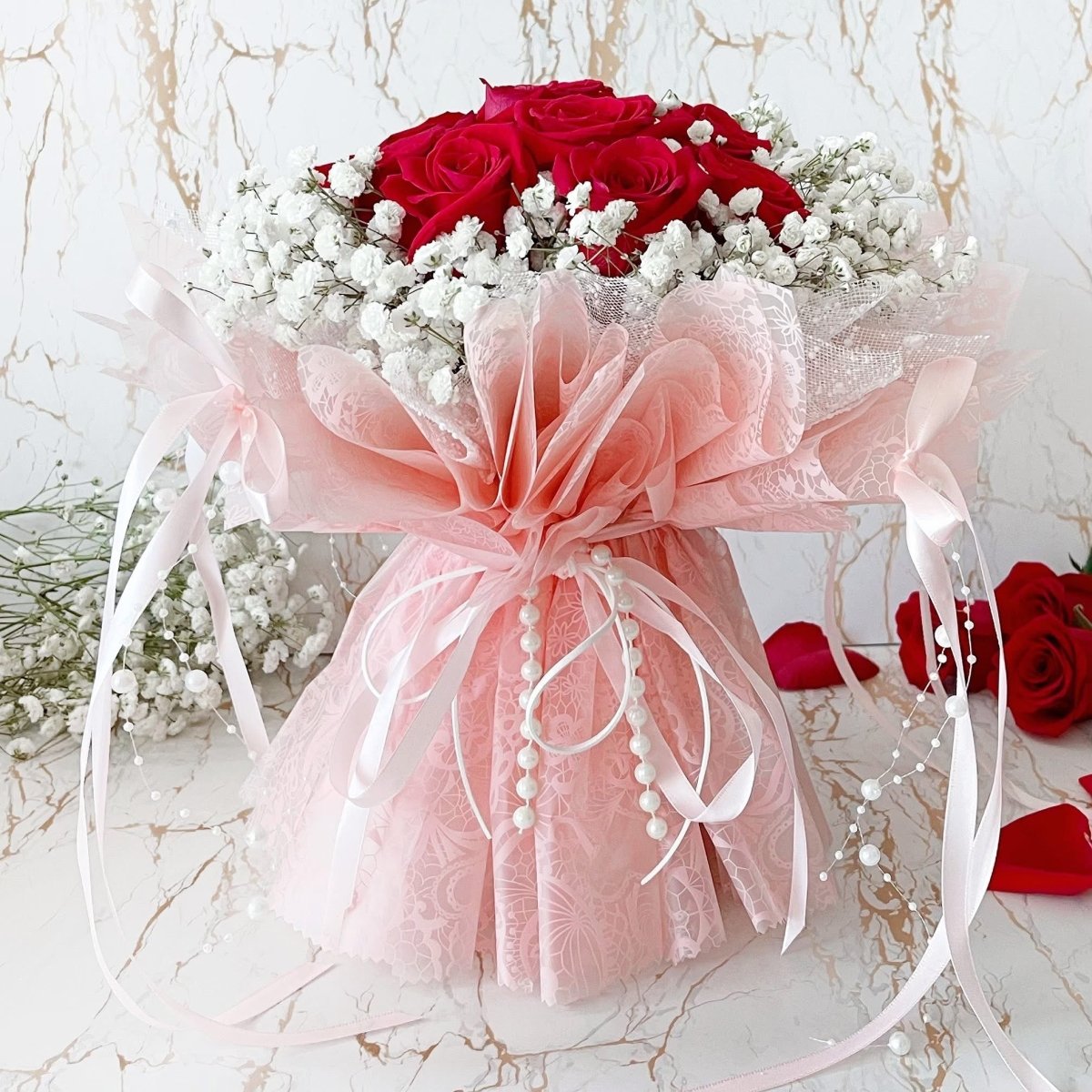 Red Rose Bouquet Fresh Flowers - Classic 9 (Columbia Roses) - Rainbowly Fresh Fruit Gift and Flower Arrangments