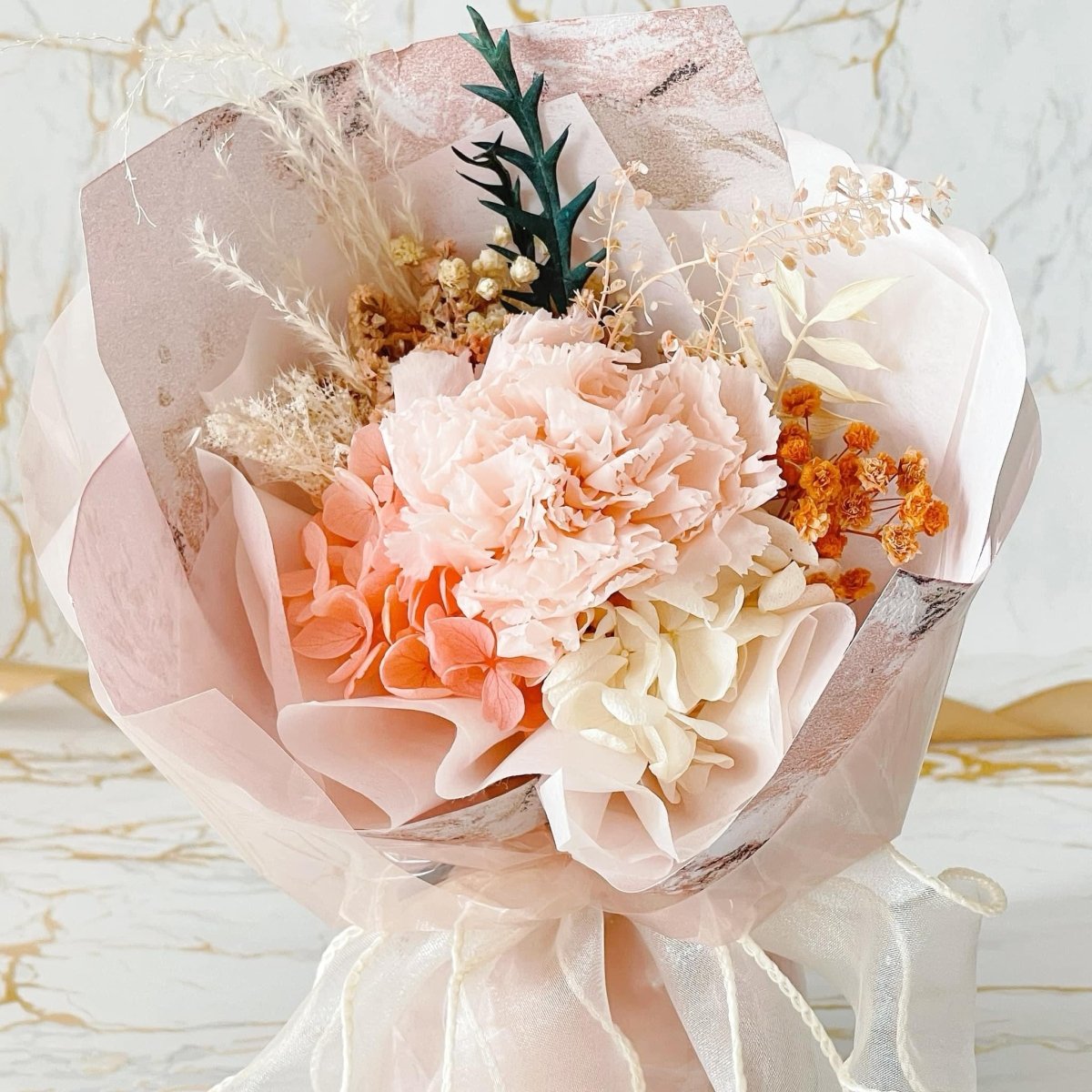 Carnation - Everlasting Flower Bouquet (Real Preserved Roses and Dried Flowers) - Rainbowly Fresh Fruit Gift and Flower Arrangments
