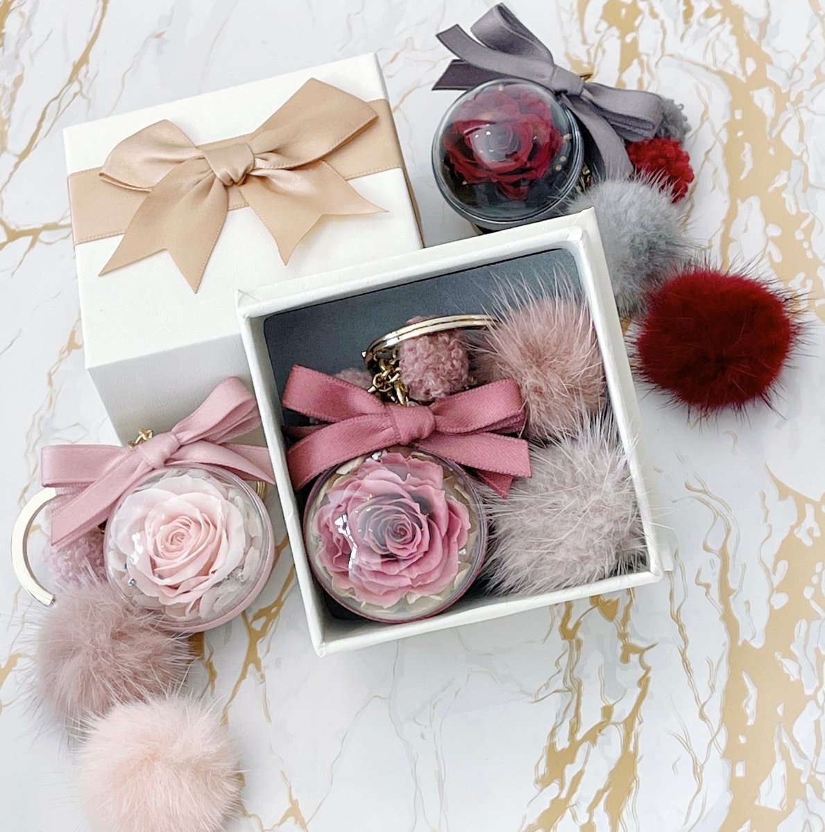 Charming Pink - Everlasting Flower Charm Keychain (Real Preserved Roses and Dried Flowers Charm for Bags) - Rainbowly Fresh Fruit Gift and Flower Arrangments