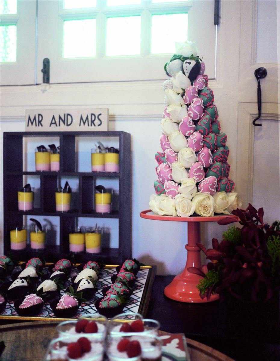 Dessert Table Package A - Rainbowly Fresh Fruit Gift and Flower Arrangments