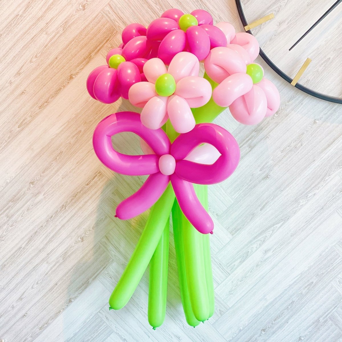Elegant Classic Balloon Flower Bouquet (Large Size) - Rainbowly Fresh Fruit Gift and Flower Arrangments