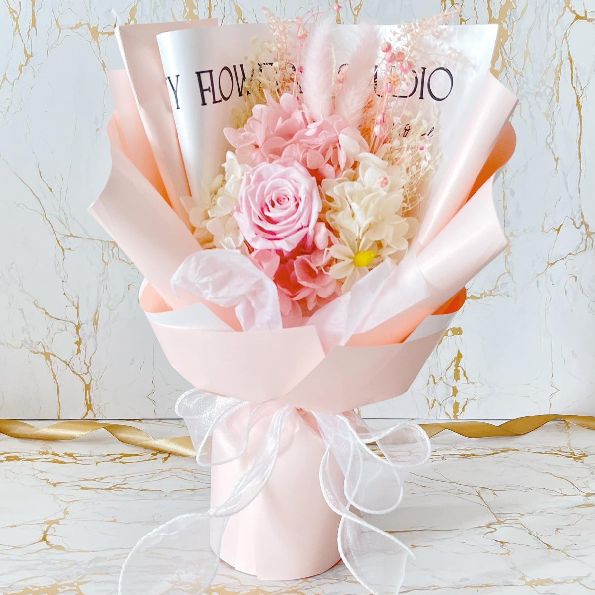 Faye - Everlasting Preserved Rose Flower Bouquet Singapore - Rainbowly Fresh Fruit Gift and Flower Arrangments