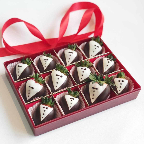 Gentlemen and Ladies Chocolate Coated Strawberry Fruit Gift Box - Rainbowly Fresh Fruit Gift and Flower Arrangments