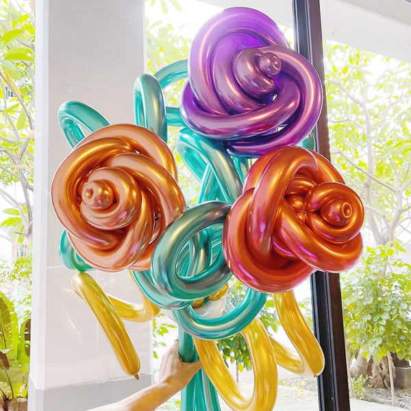 Luxurious Jumbo Rose Balloon Flower Bouquet - Rainbowly Fresh Fruit Gift and Flower Arrangments