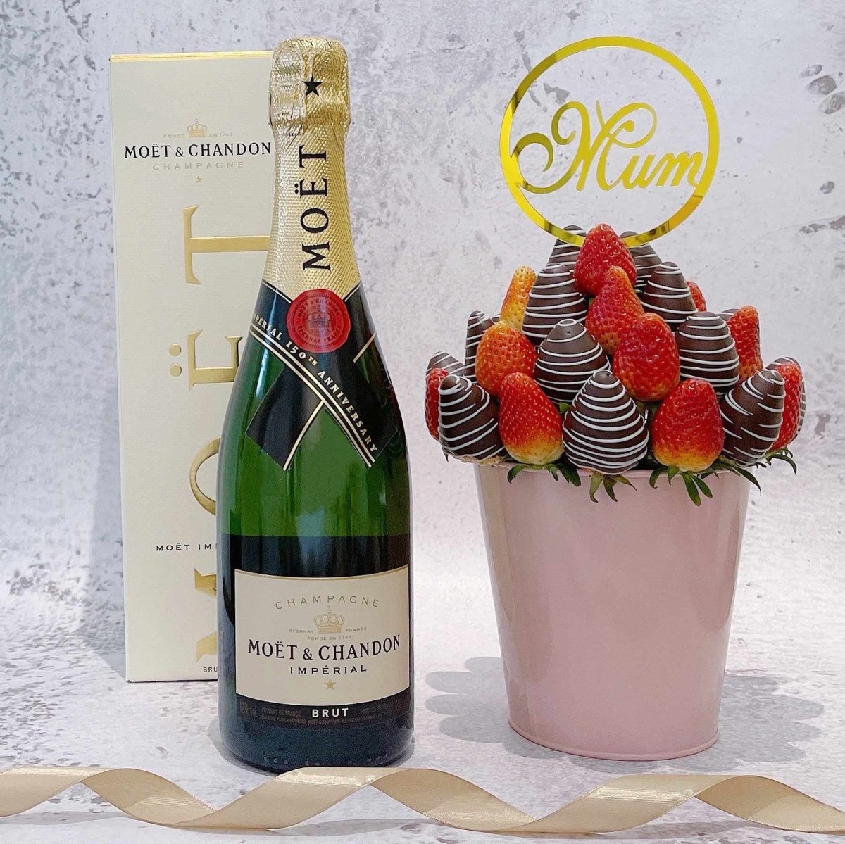 Mother's Day Bundle Deal- Moët Brut Champagne + Healthier Love Fresh Fruit Arrangement Pot with Chocolate Coated Strawberries - Rainbowly Fresh Fruit Gift and Flower Arrangments