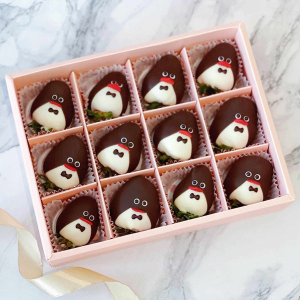 Penguin Party Chocolate Coated Strawberry Fruit Gift Box - Rainbowly Fresh Fruit Gift and Flower Arrangments