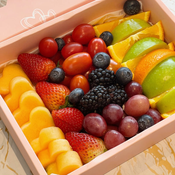 Surprise Fruit Platter / Fruit Box Gift (Omakase Style) - Rainbowly Fresh Fruit Gift and Flower Arrangments