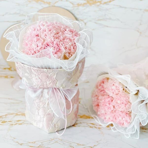 Sweet Carnation - Everlasting Flower Bouquet (Real Preserved Roses and Dried Flowers) - Rainbowly Fresh Fruit Gift and Flower Arrangments