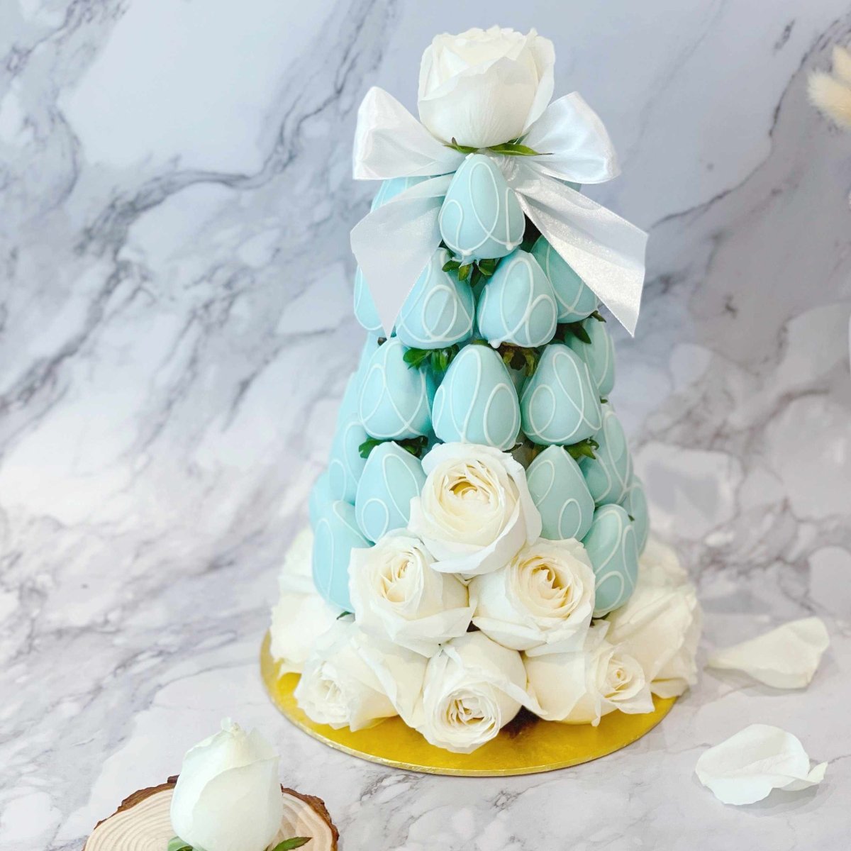 Tiffany Blue Strawberry Tower | Fresh Fruit Arrangement with Chocolate Dipped Strawberry & Rose Flower Arrangements - Rainbowly Fresh Fruit Gift and Flower Arrangments
